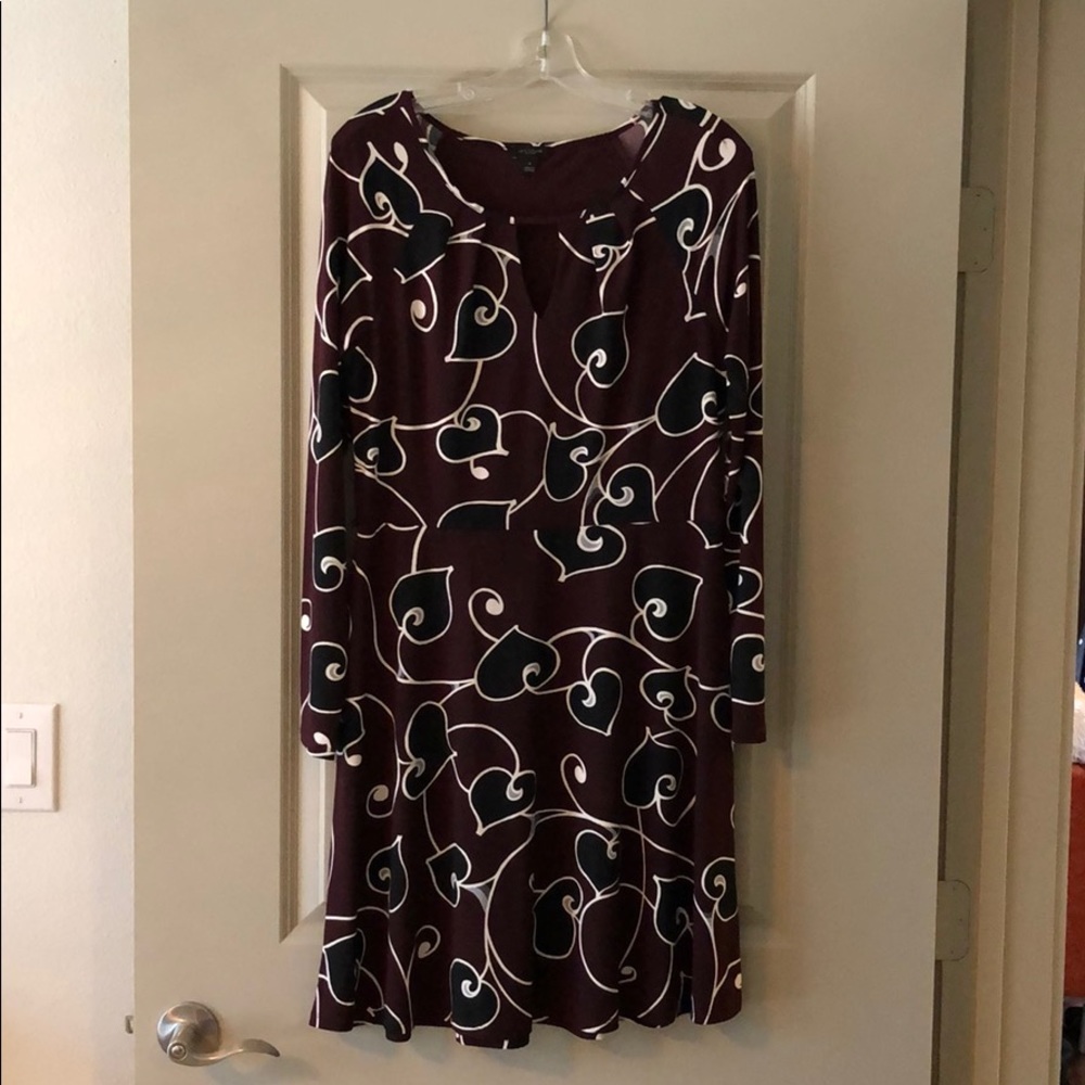 Maroon pattern dress